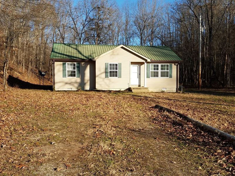 Country Home, Acreage in TN : Farm for Sale : Nunnelly : Hickman County : Tennessee : FARMFLIP